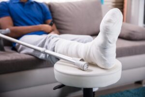 Why Choose Azari Law, LLC as my Personal Injury Lawyer in Falls Church, VA?